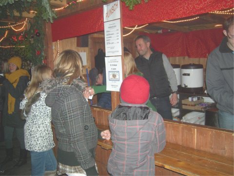 Punschstand 2012 – Foto 33