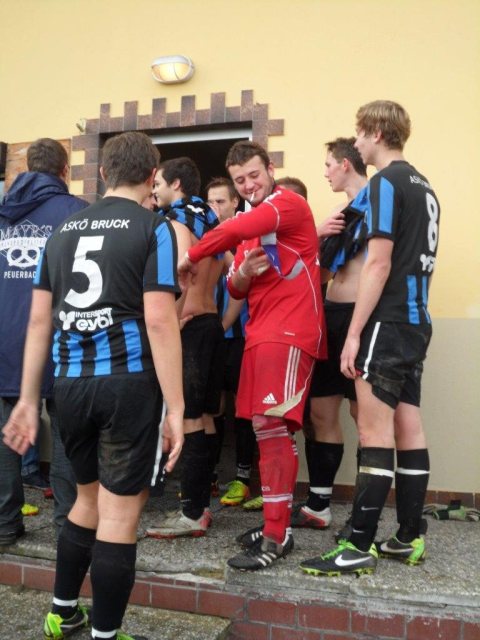 09.11.2013 Spiel Kematen / Abschlussfeier – Foto 56