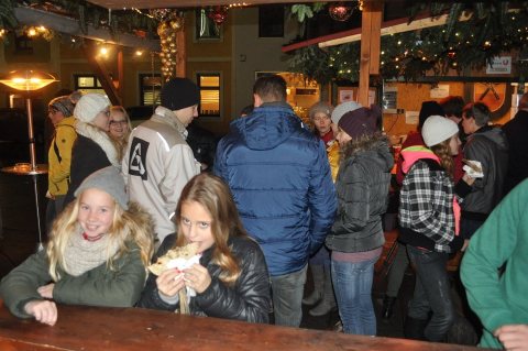 Punschstand 2015 – Foto 13